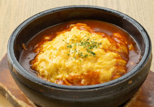 石焼デミグラスオムライス