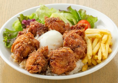 チキタマロコモコ